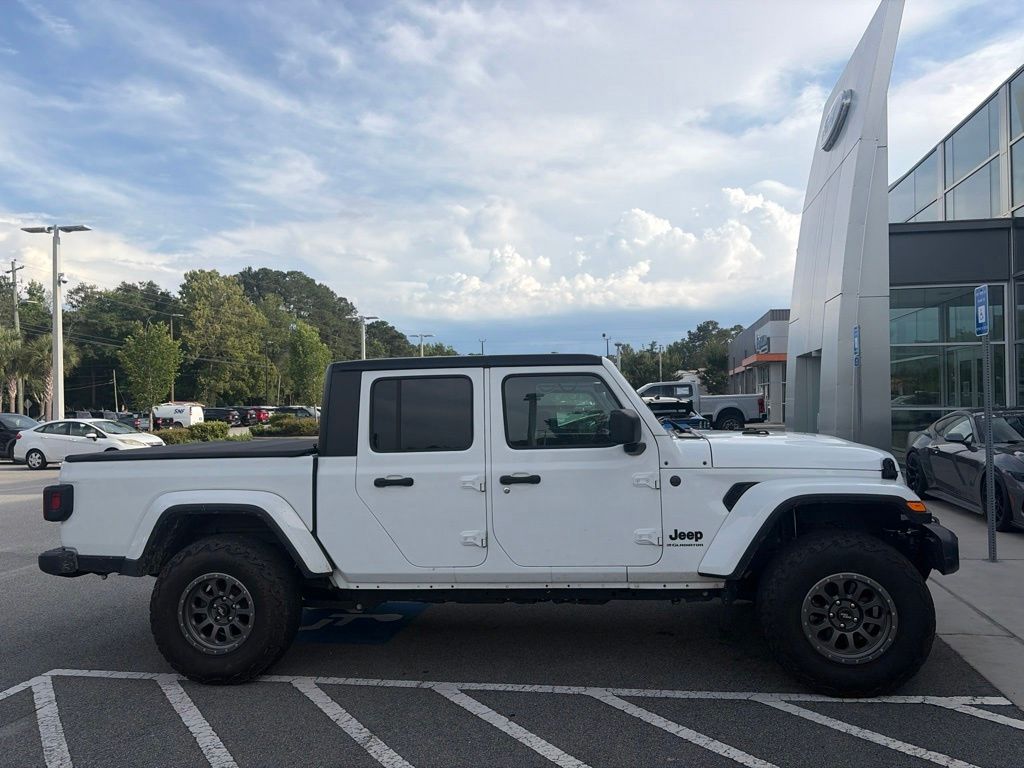 2024 Jeep Gladiator Sport S