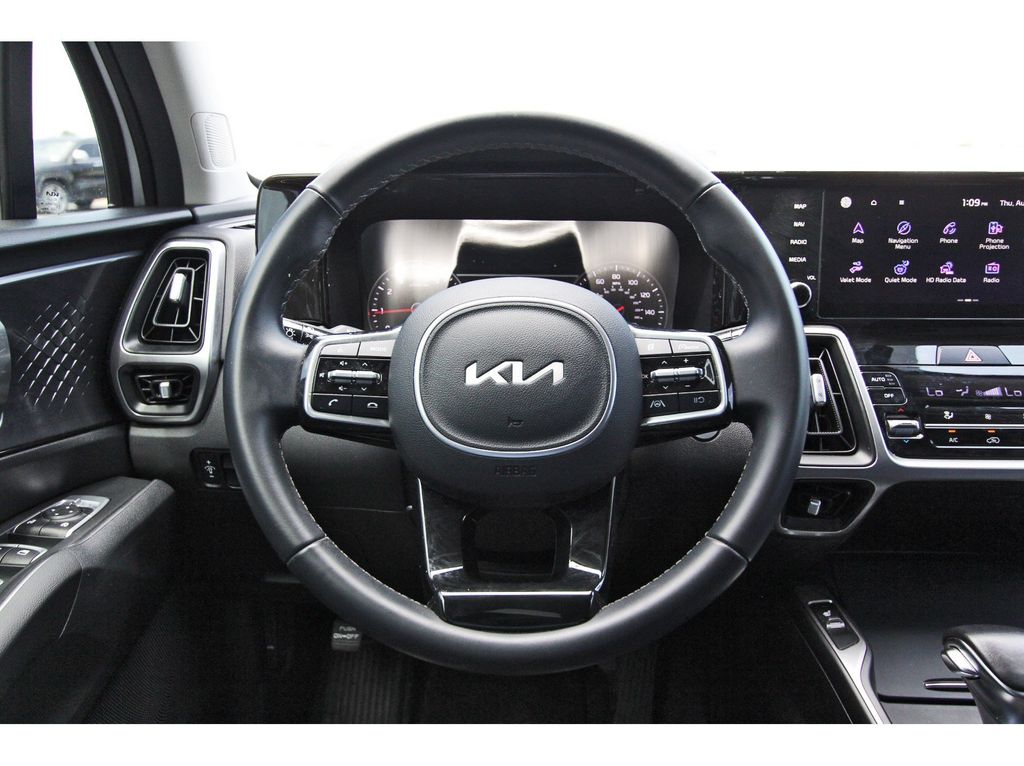 Used 2023 Kia Sorento SUV