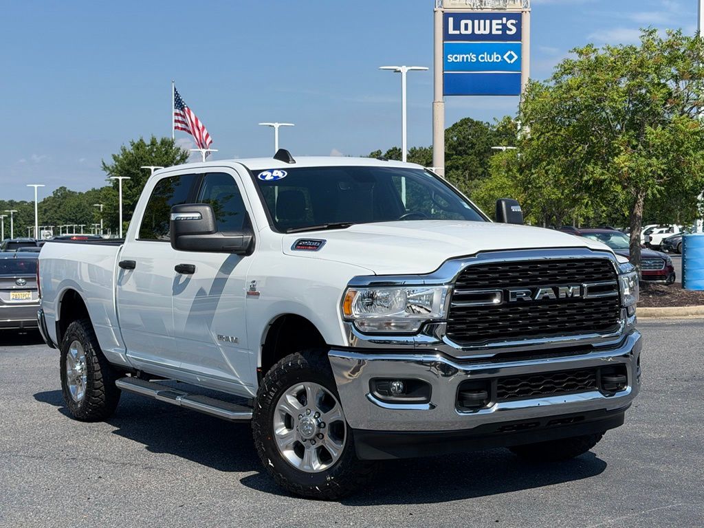 Bright White Clearcoat 2024 RAM 2500 Pickup Truck Four-Wheel Drive 6-Speed Automatic