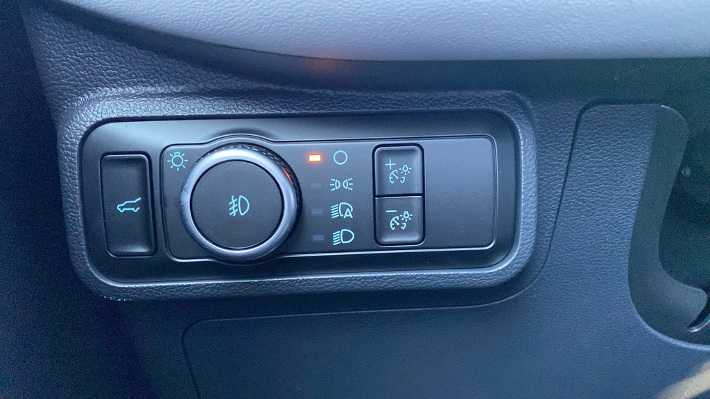 New 2026 Star White Metallic Tri-Coat Ford Active image 32