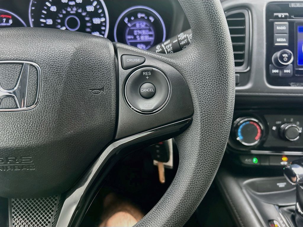 Thumbnail: 2019 Honda HR-V - 12