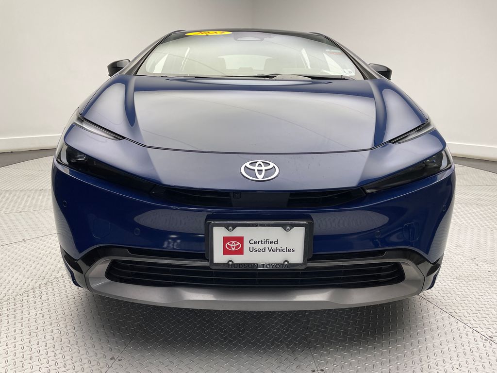 2023 Toyota Prius Limited 2