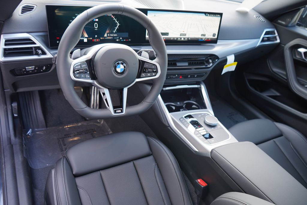 Thumbnail: 2026 BMW 2 Series - 13