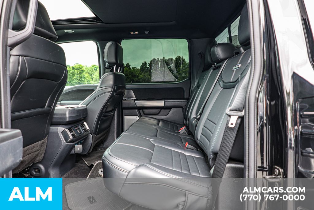 Used 2024 Black Ford Full Hybrid Platinum image 19
