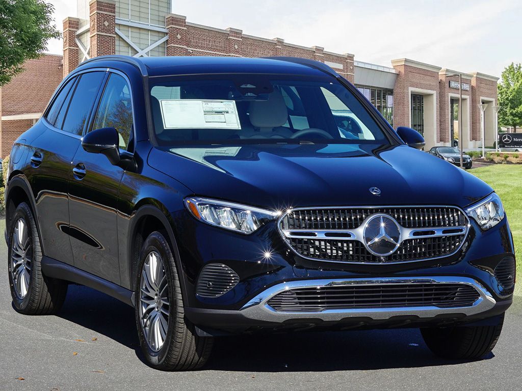 Thumbnail: 2026 Mercedes-Benz GLC - 3