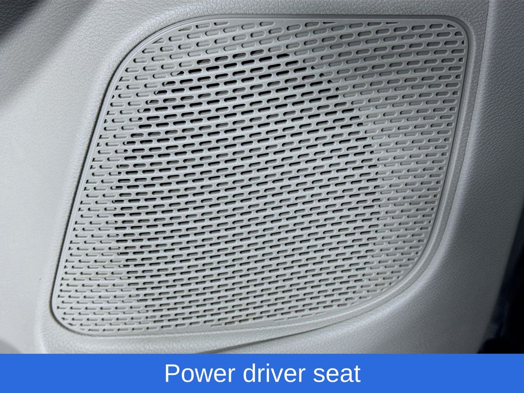 Used Car 2023 Chrysler Pacifica Hybrid  Touring L For Sale Under $25,000 In Austin, Texas