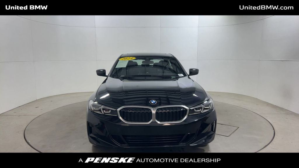 2024 BMW 3 Series 330i 3
