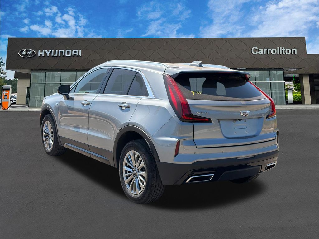 Used 2025 Silver Metallic Cadillac Premium Luxury image 7