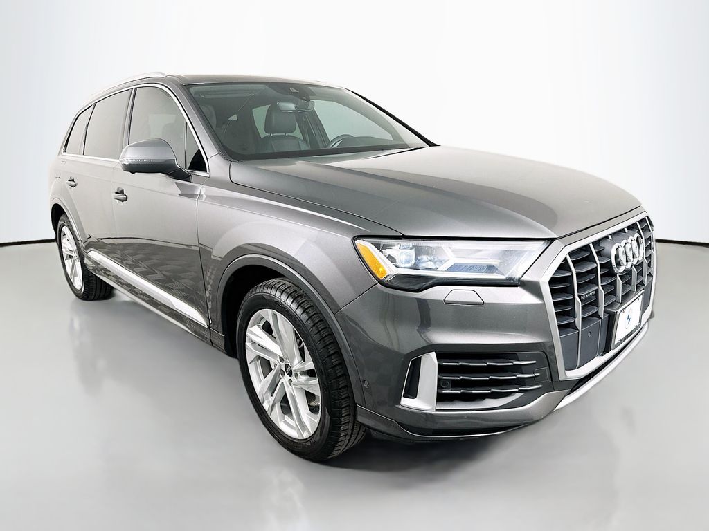 Thumbnail: 2021 Audi Q7 - 3