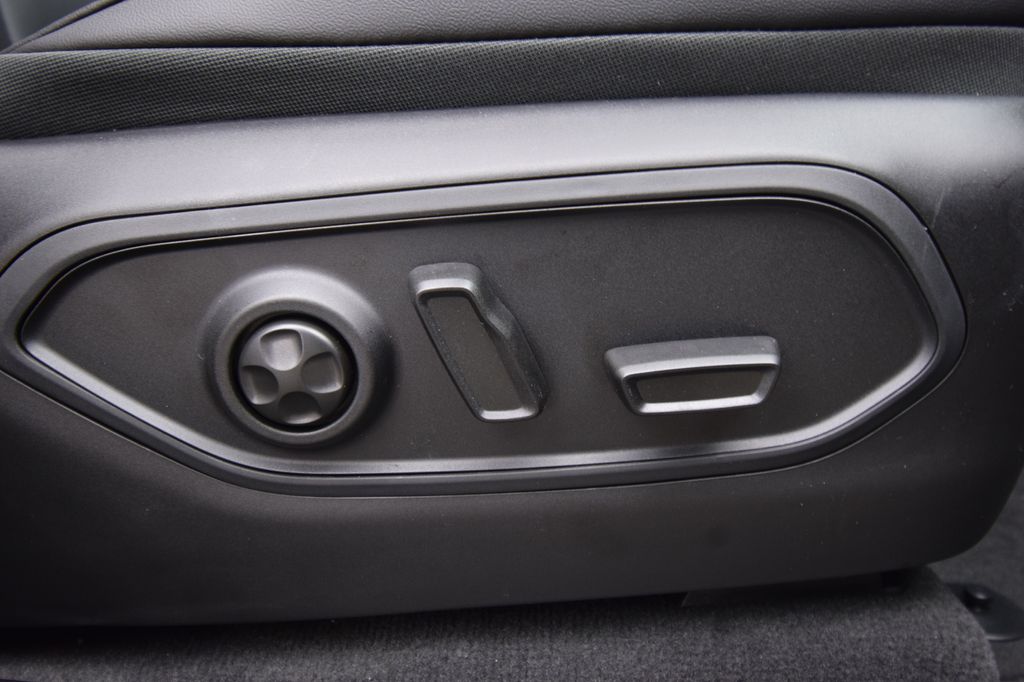 new 2026 Jeep Grand Cherokee L car, priced at $49,780