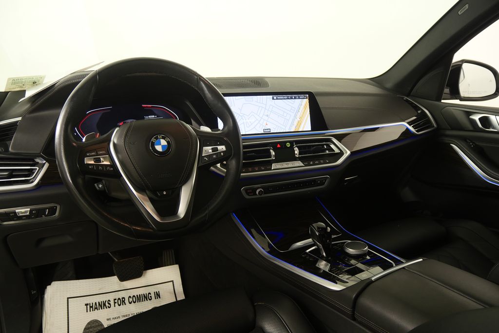 Thumbnail: 2023 BMW X5 - 17