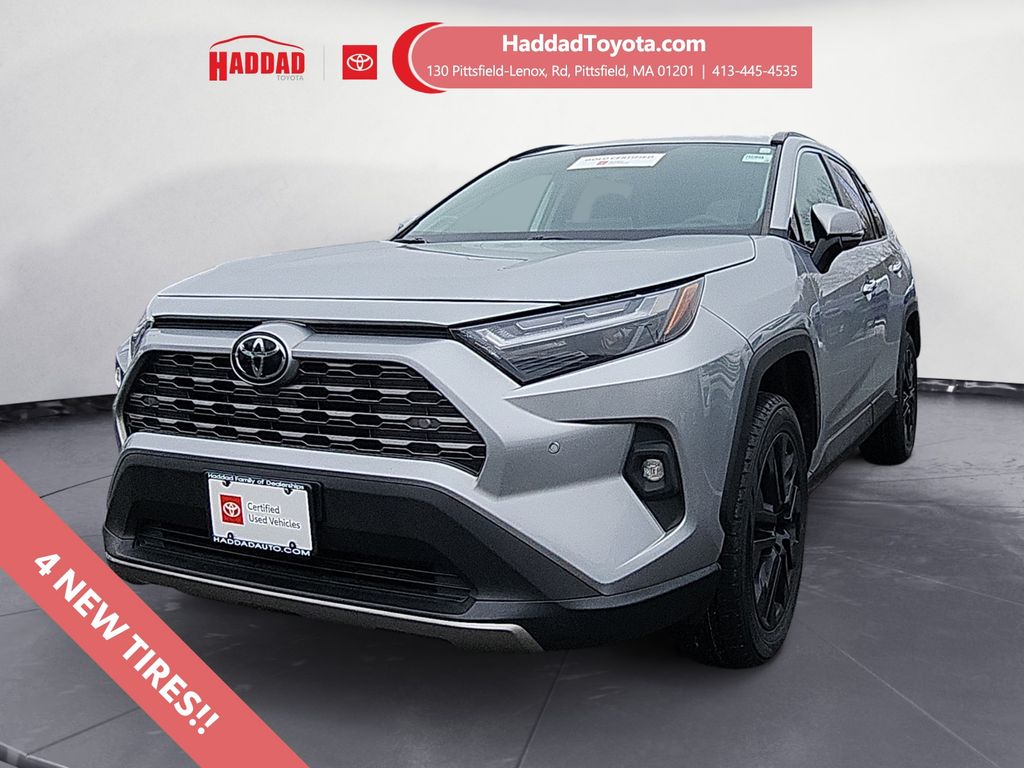 2022 Toyota RAV4 Limited FWD