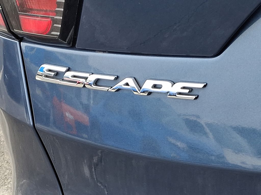 Thumbnail: 2018 Ford Escape - 30