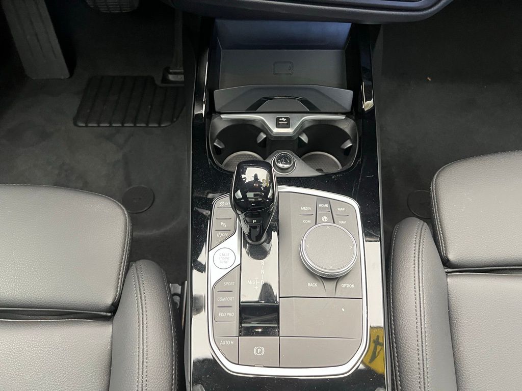 Thumbnail: 2024 BMW 2 Series - 11