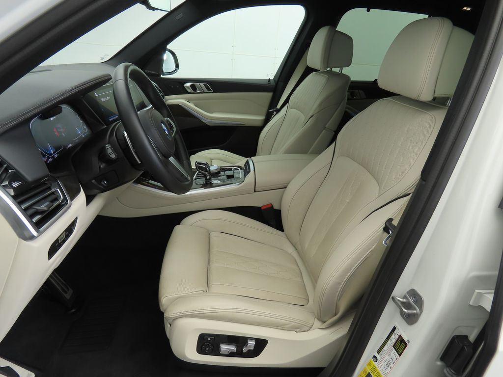 Thumbnail: 2023 BMW X5 - 19