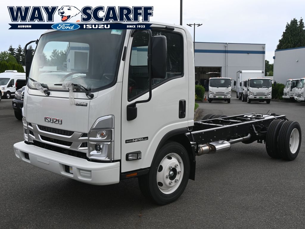 2024 Isuzu NPR HD 