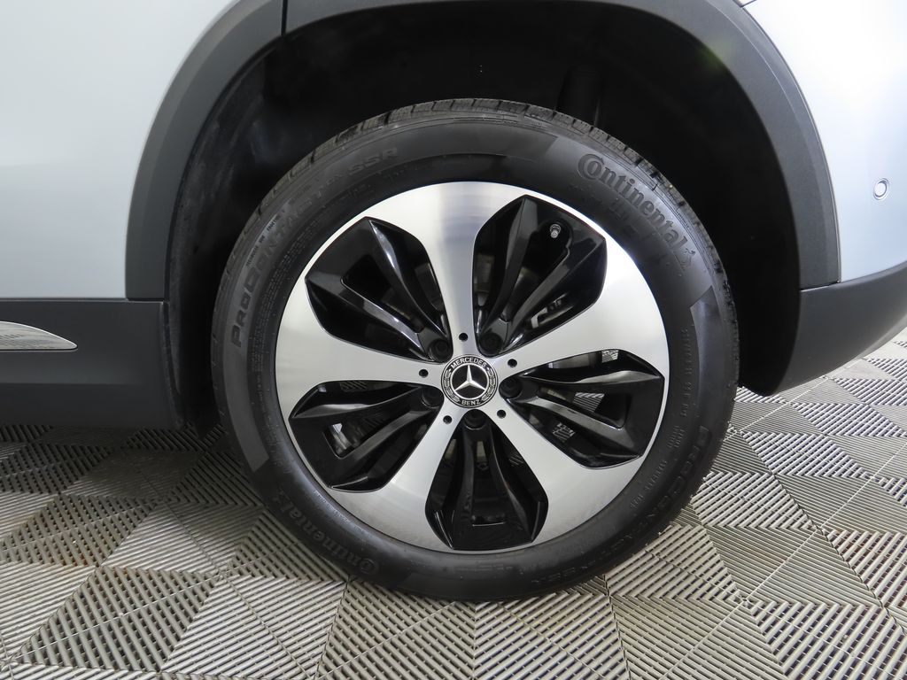 Thumbnail: 2025 Mercedes-Benz GLA - 30