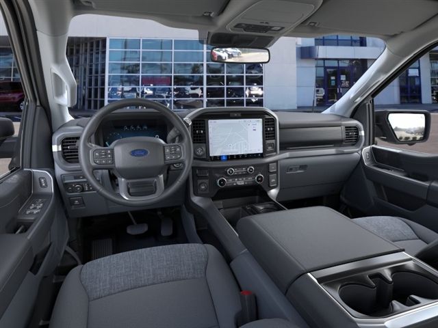 2026 Ford F-150 XLT - 8