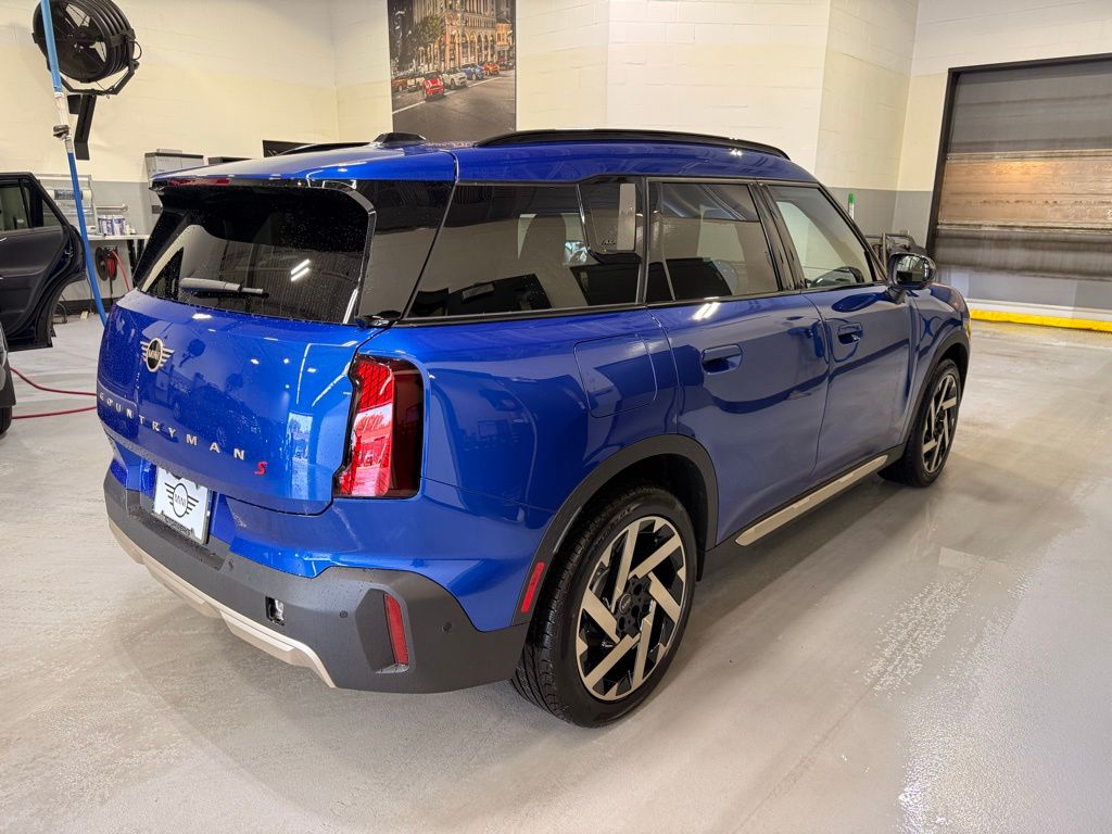 Thumbnail: 2025 MINI Cooper Countryman - 6