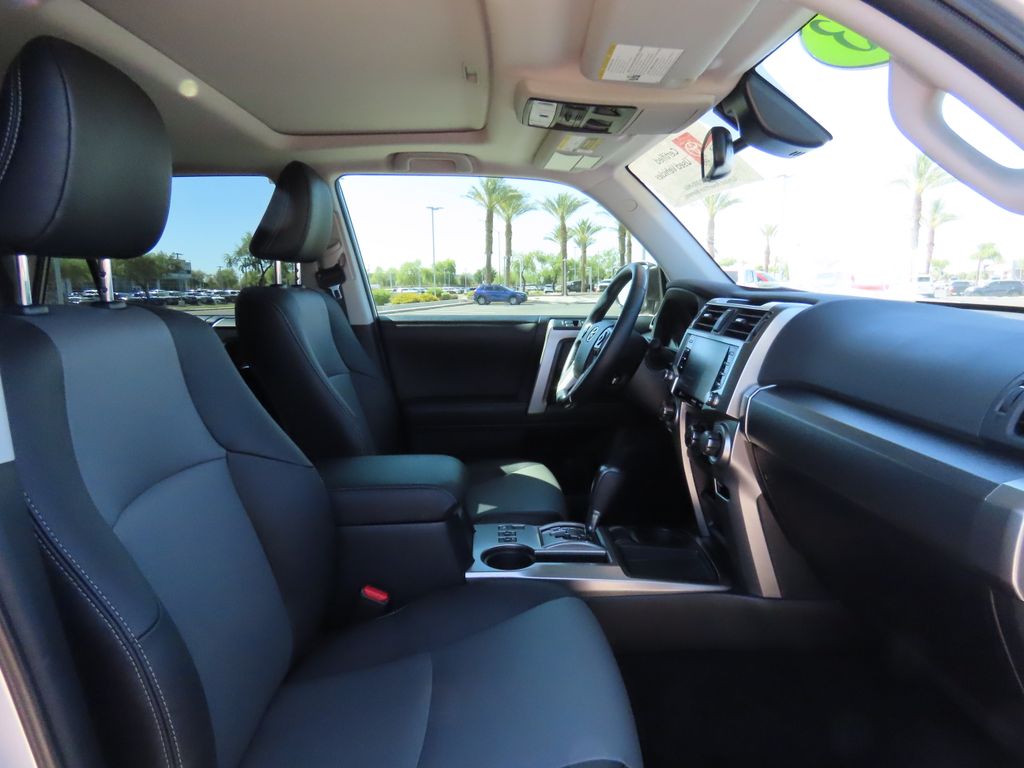 2023 Toyota 4Runner SR5 19
