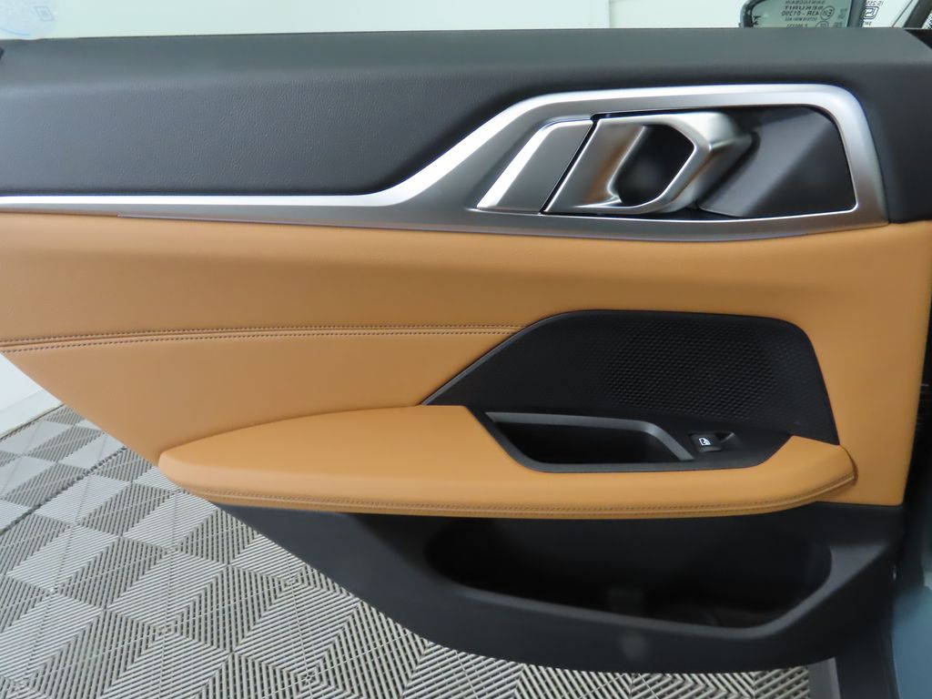 Thumbnail: 2025 BMW i4 - 27
