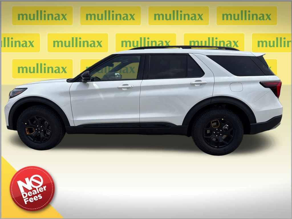 New 2026 White Ford Tremor image 2