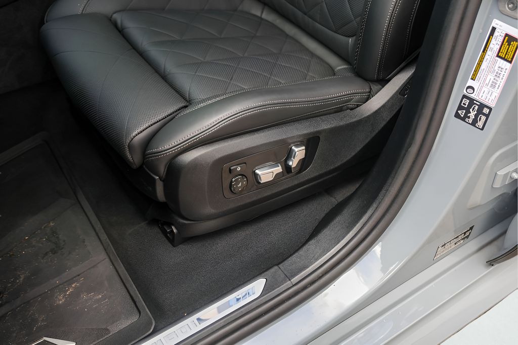 Used Car 2025 Bmw X5  M60i For Sale Under $80,000 In Austin, Texas