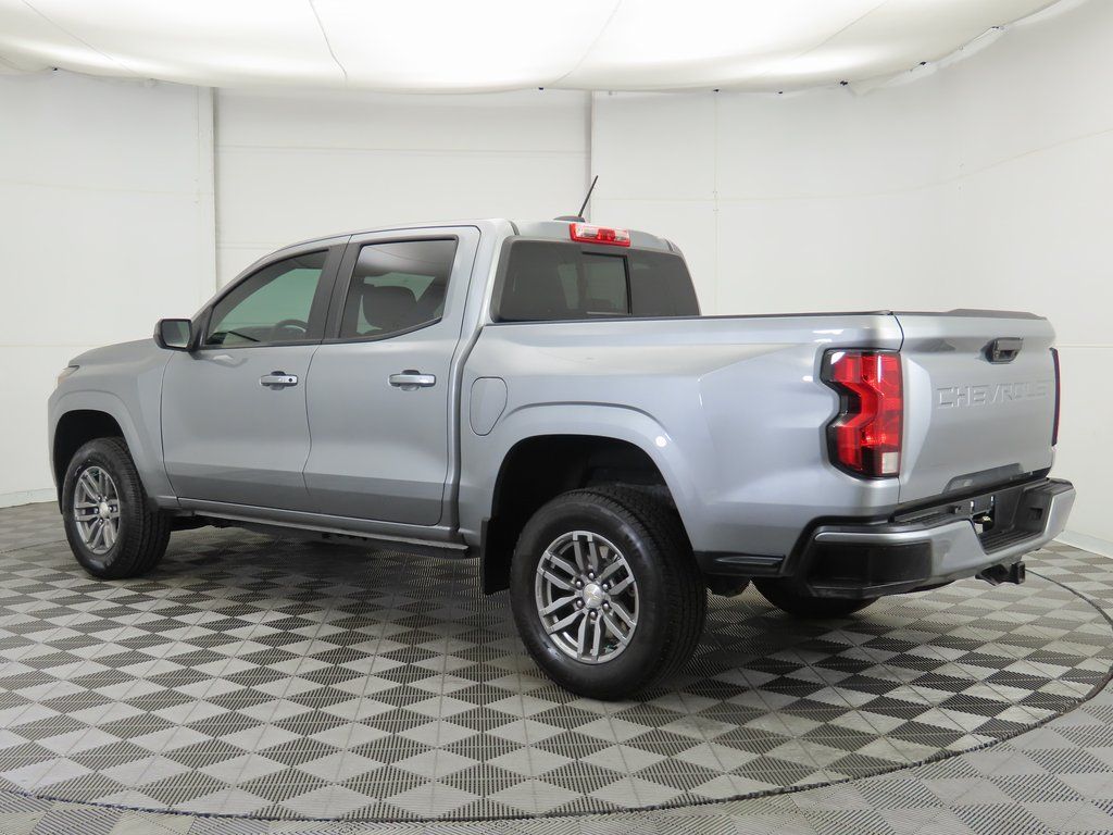 Thumbnail: 2023 Chevrolet Colorado - 7