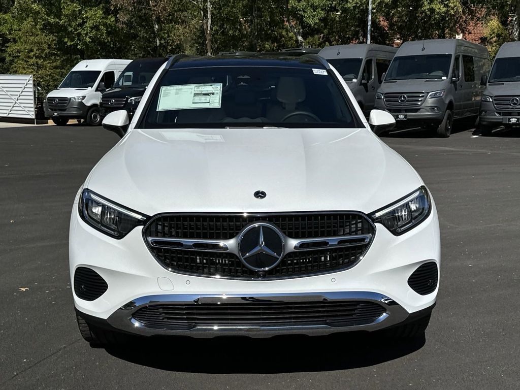 2025 Mercedes-Benz GLC GLC 300 3