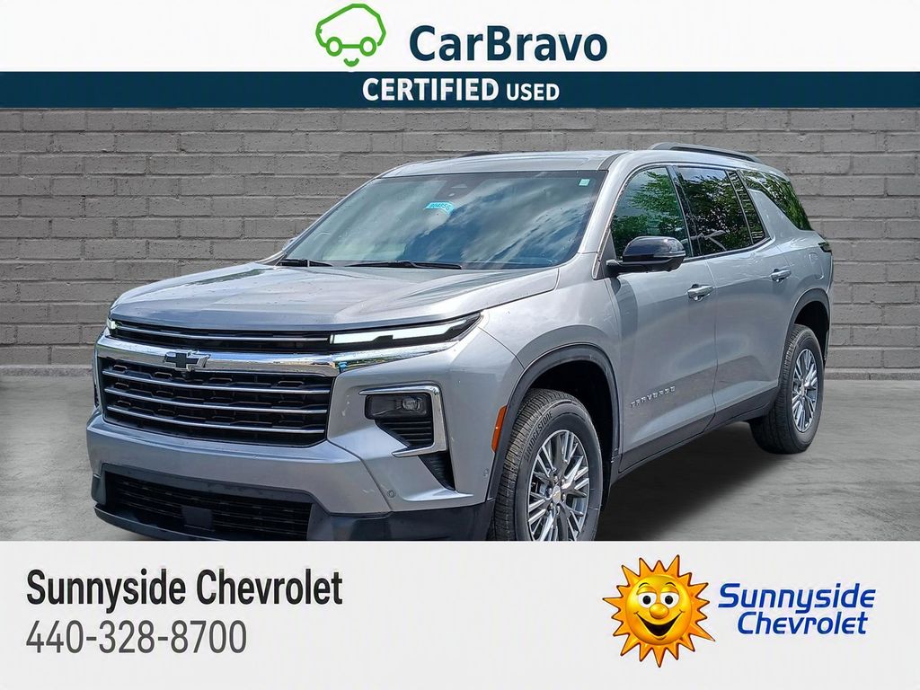 Sterling Gray Metallic 2025 Chevrolet Traverse SUV / Crossover Front-Wheel Drive 8-Speed Automatic