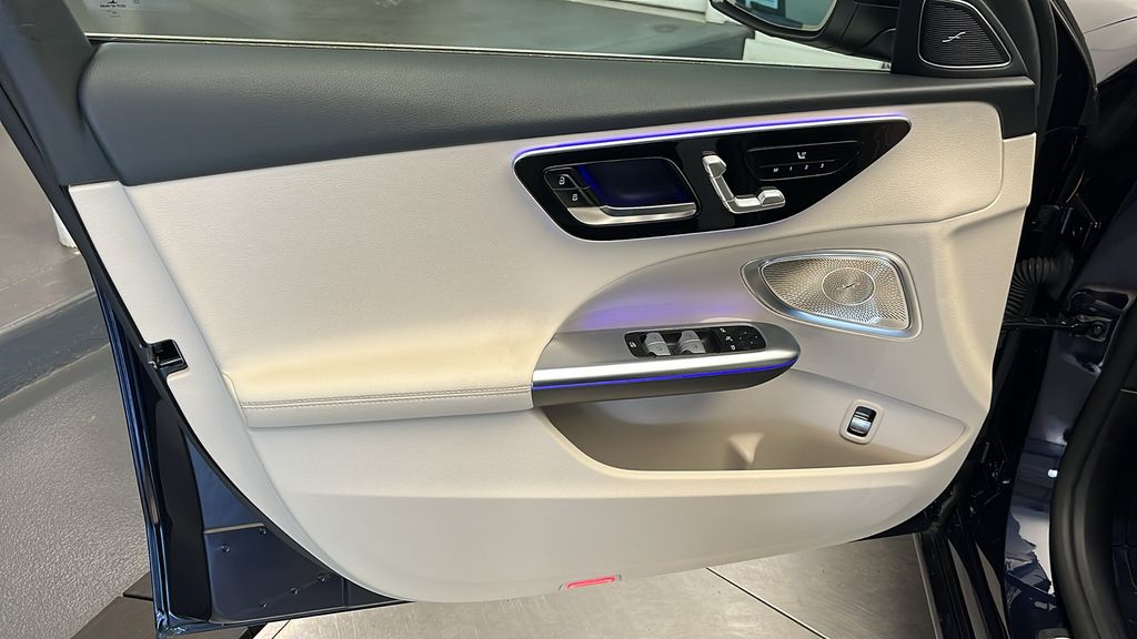 2022 Mercedes-Benz C-Class C 300 11