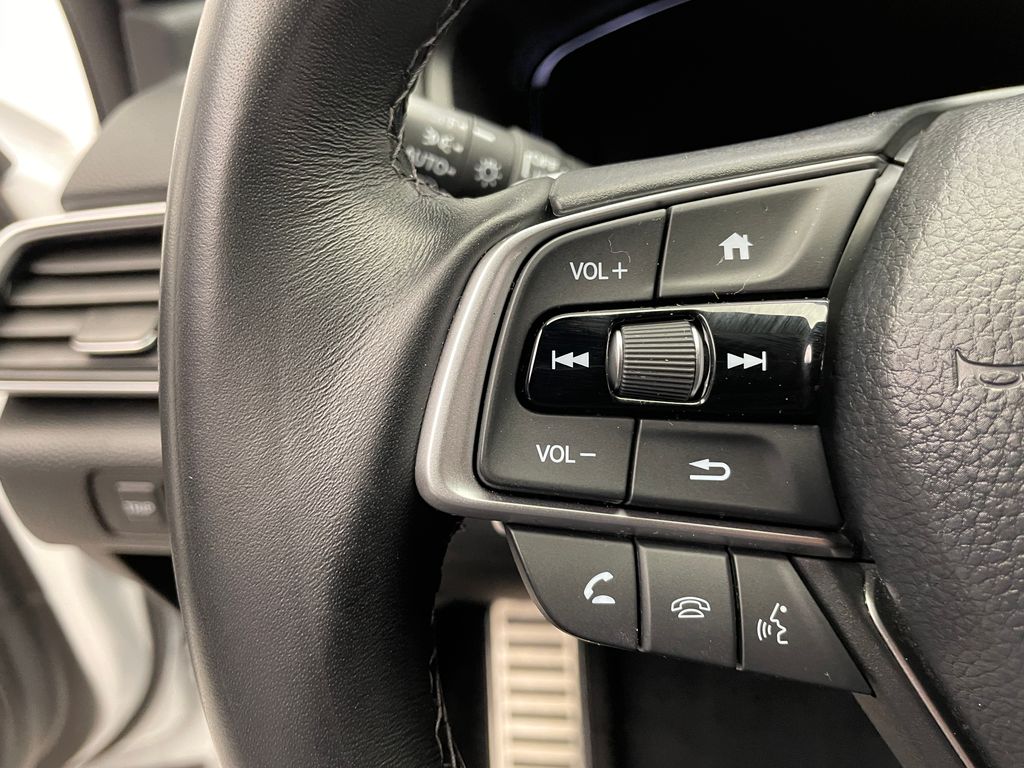 2022 Honda Accord Sport 22