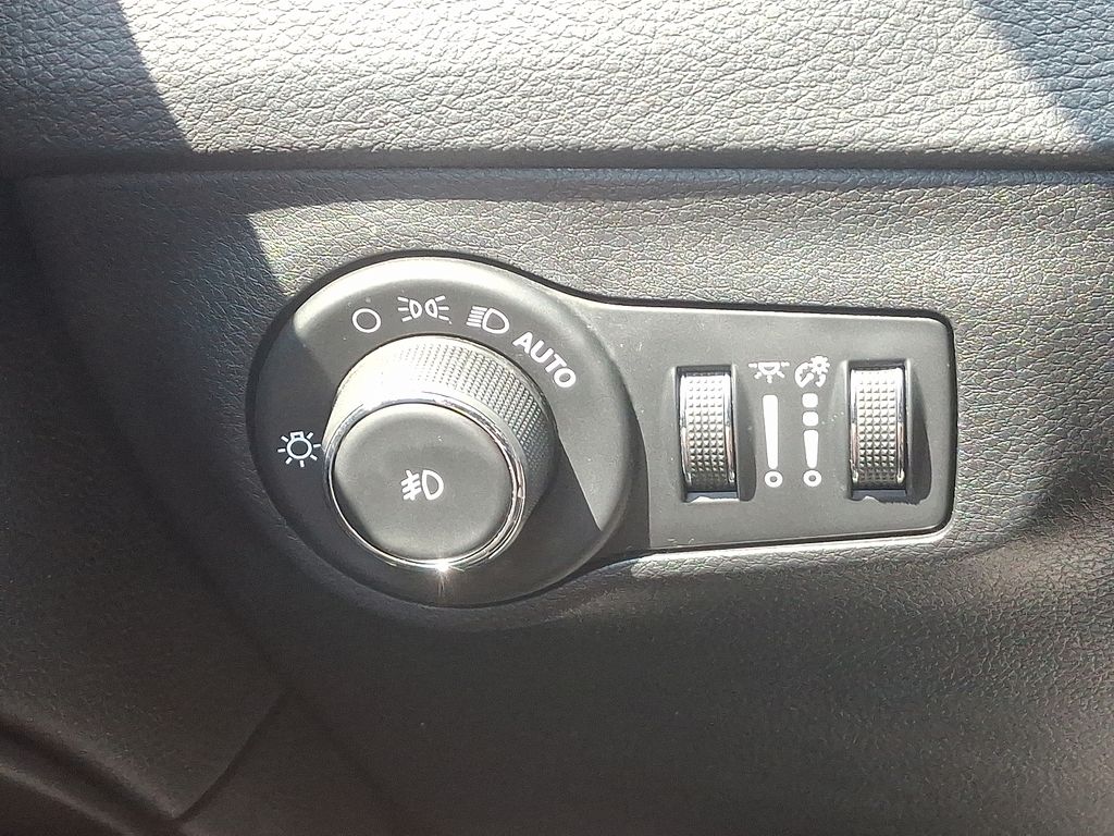 2019 Jeep Compass Altitude 23