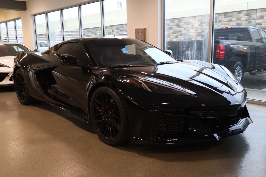 Thumbnail: 2025 Chevrolet Corvette - 9