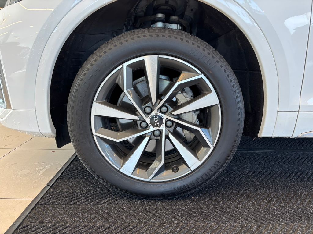 2023 Audi Q5 45 S line Premium
