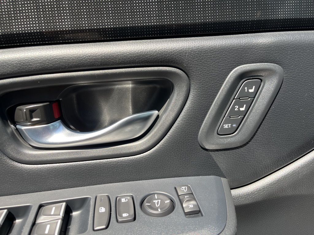 Thumbnail: 2024 Honda Pilot - 12