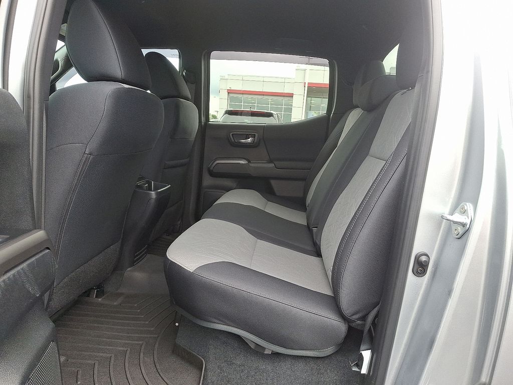 2023 Toyota Tacoma TRD Sport 10