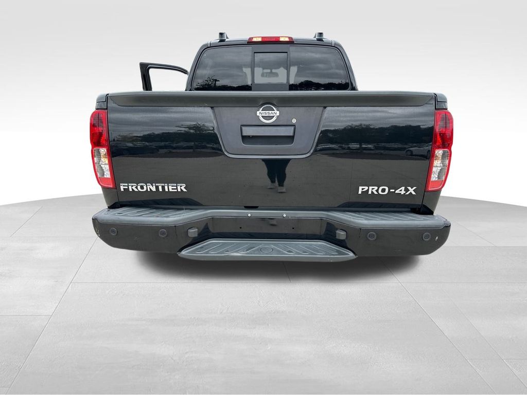 2020 Nissan Frontier PRO-4X 20