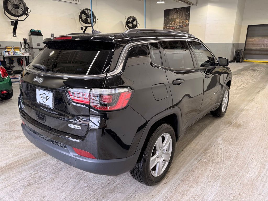 Thumbnail: 2022 Jeep Compass - 6