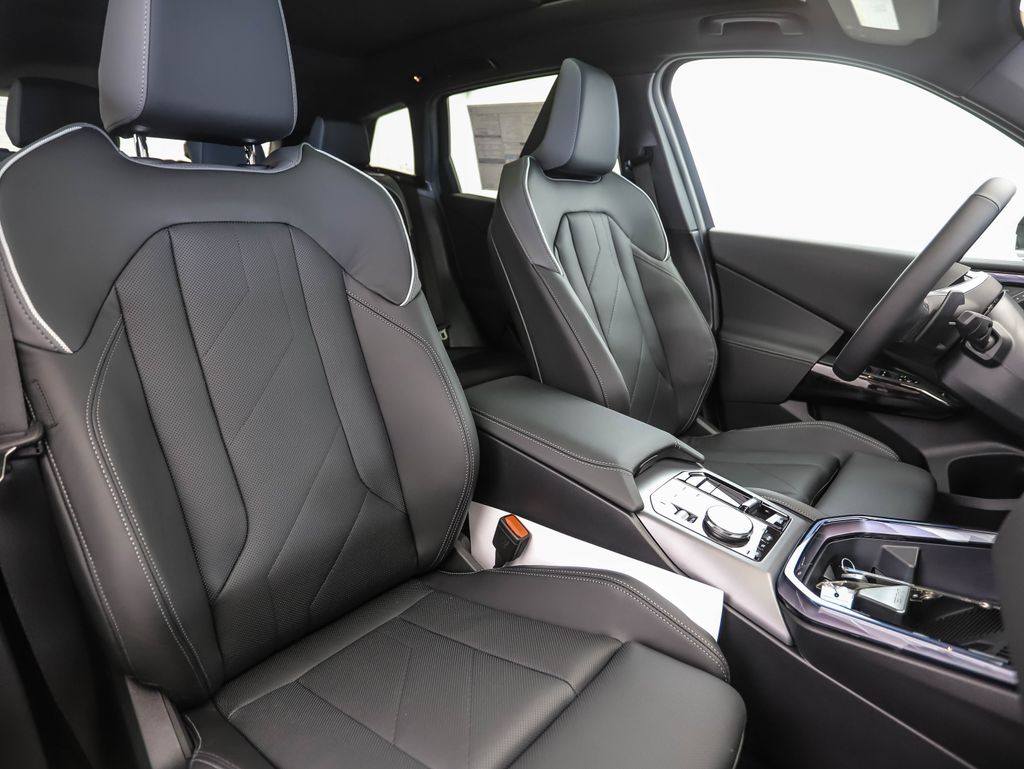 Thumbnail: 2026 BMW X3 - 32