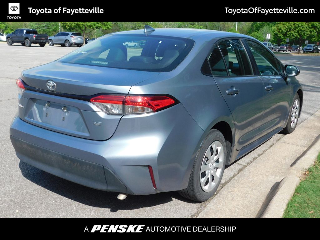 2023 Toyota Corolla LE 10