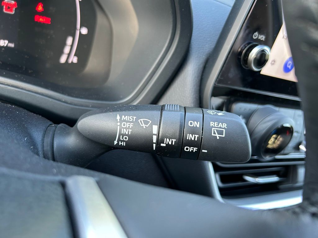 2024 Toyota Grand Highlander XLE 22
