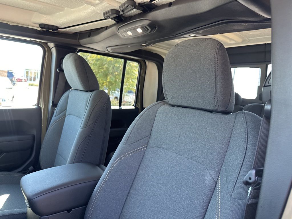 New Car 2025 Jeep Gladiator  For Sale Under $50,000 In Austin, Texas