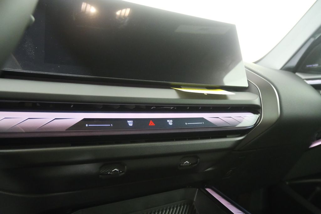 Thumbnail: 2026 BMW X3 - 22