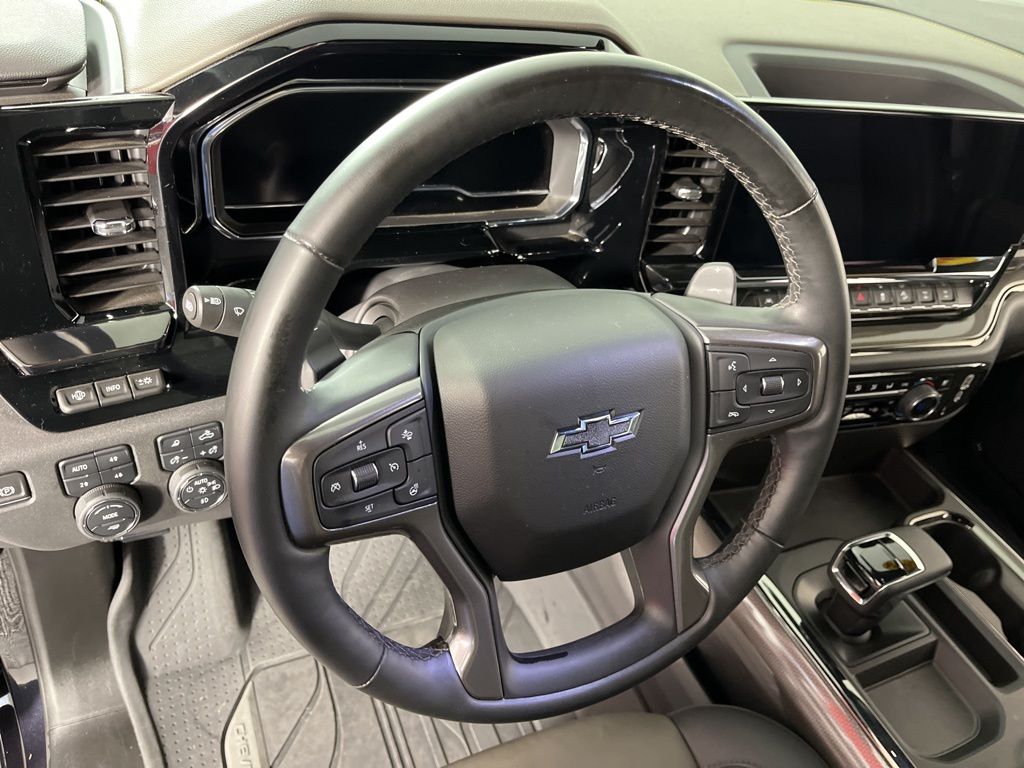 Thumbnail: 2024 Chevrolet Silverado 1500 - 25