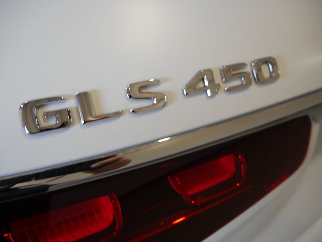 Thumbnail: 2026 Mercedes-Benz GLS - 9