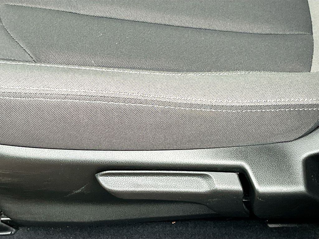 Used 2024 Gray Subaru Base image 20