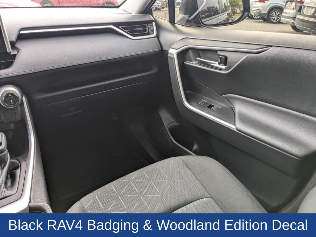 2023 Toyota RAV4 Hybrid Woodland Edition