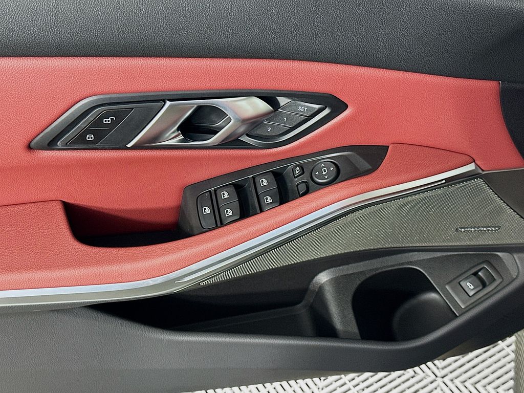 Thumbnail: 2026 BMW 3 Series - 20