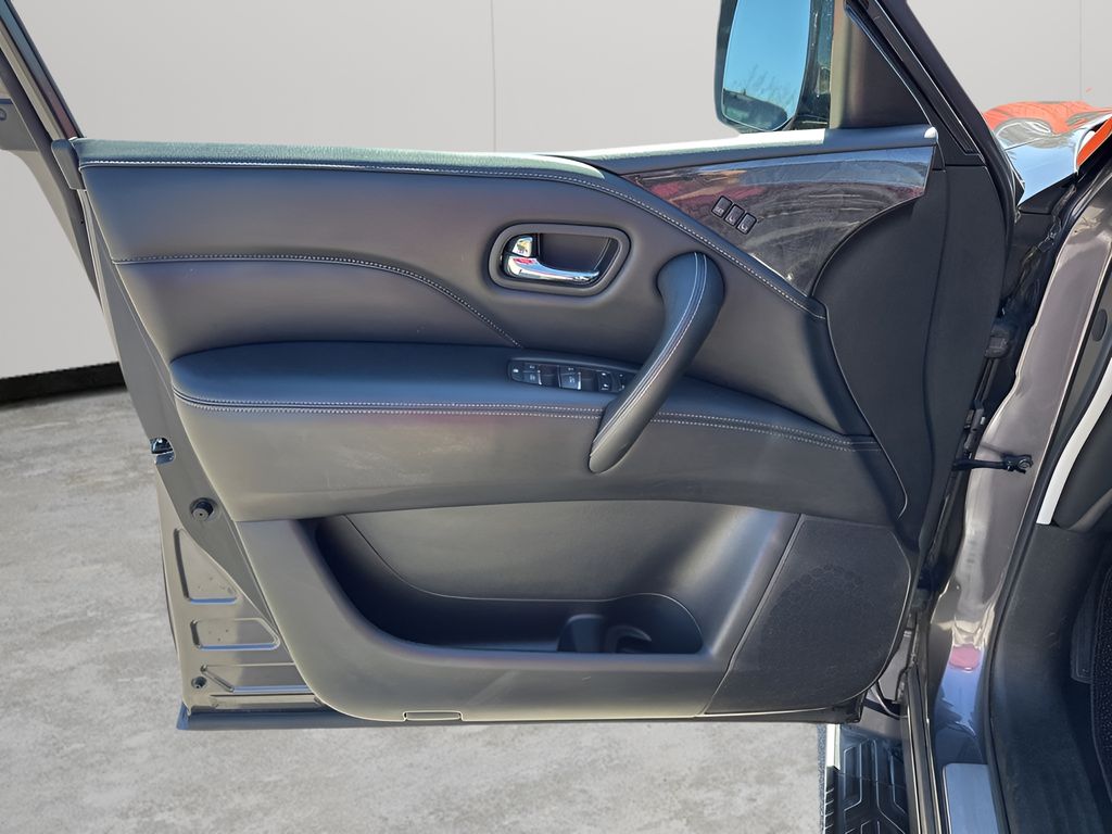 Used Car 2023 Infiniti Qx80  Luxe For Sale Under $50,000 In Austin, Texas